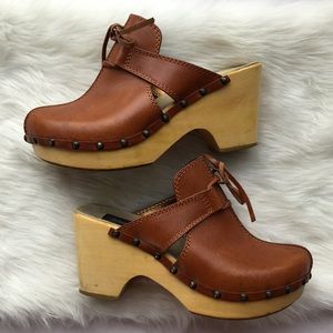 Dolce & Gabbana Clogs